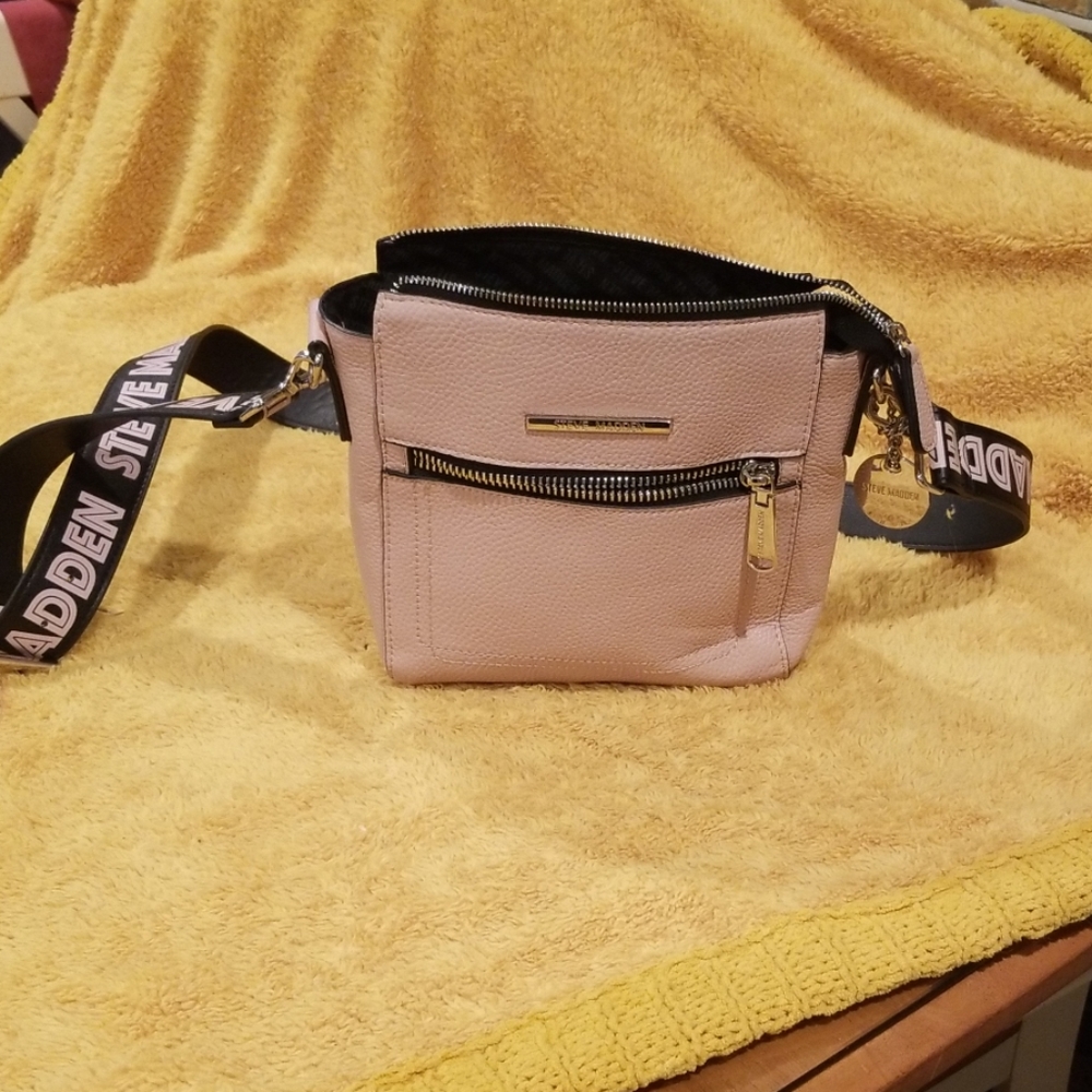 Steve Madden crossbody